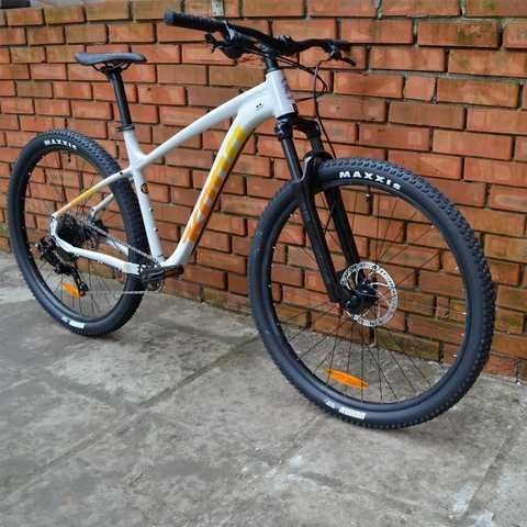 Велосипед гірський Kona Lava Dome 29
